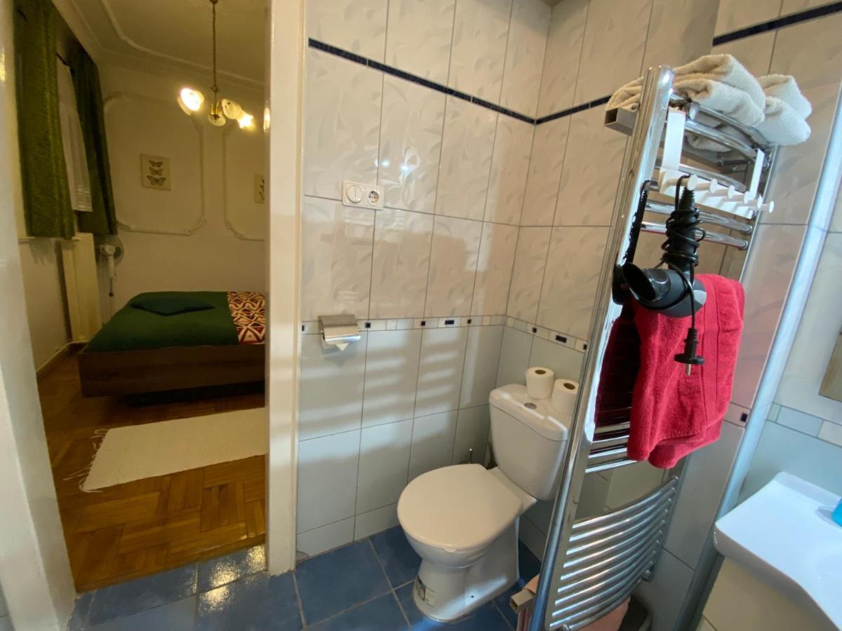 Monolit Budapest Center Guesthouse מראה חיצוני תמונה