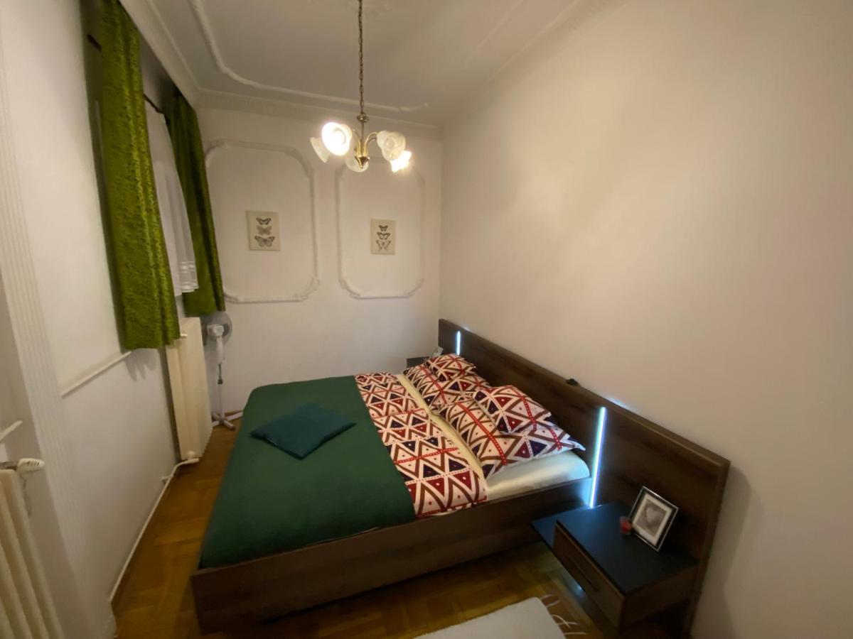Monolit Budapest Center Guesthouse מראה חיצוני תמונה