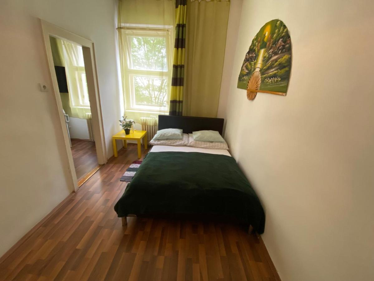 Monolit Budapest Center Guesthouse מראה חיצוני תמונה
