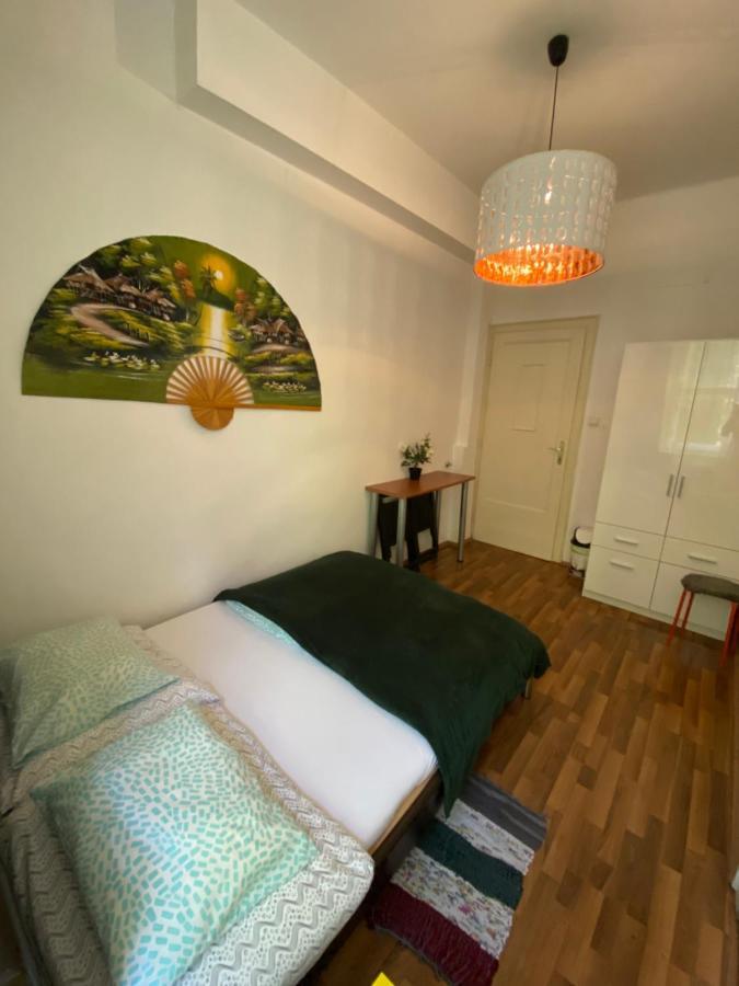 Monolit Budapest Center Guesthouse מראה חיצוני תמונה