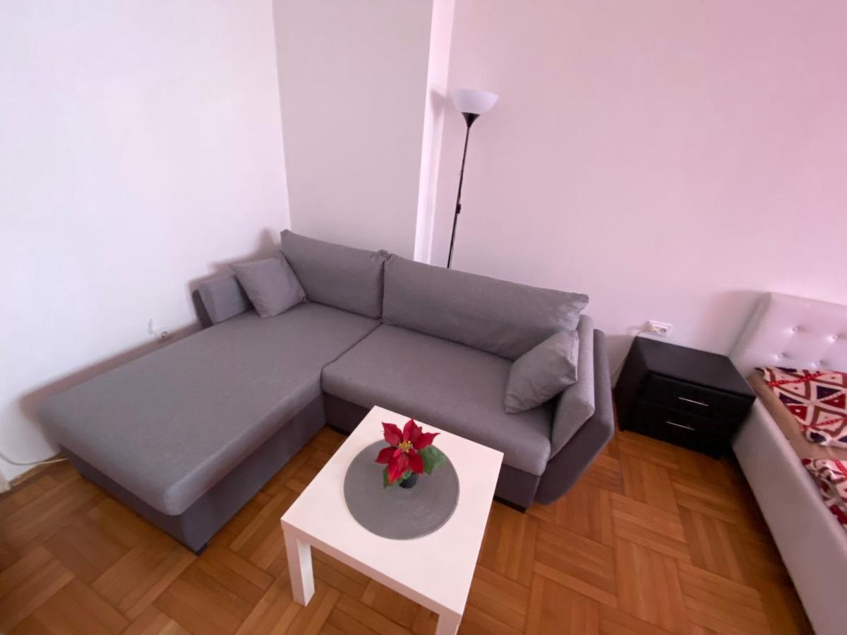 Monolit Budapest Center Guesthouse מראה חיצוני תמונה