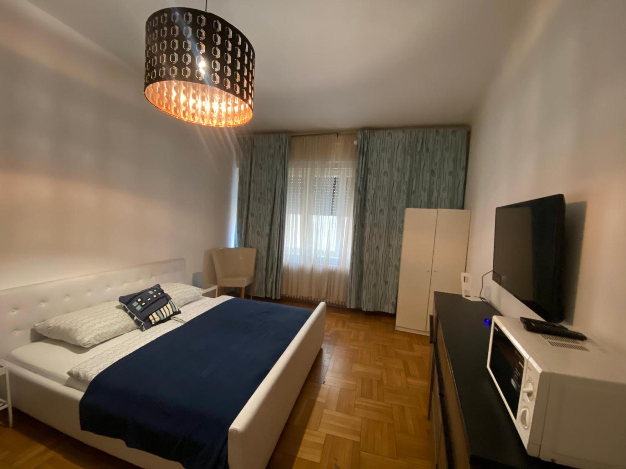 Monolit Budapest Center Guesthouse מראה חיצוני תמונה