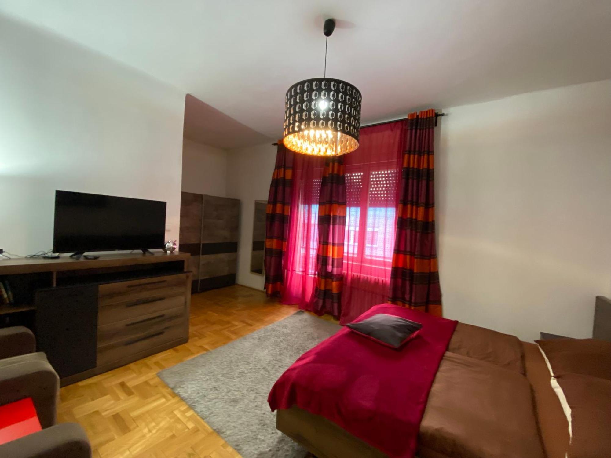 Monolit Budapest Center Guesthouse מראה חיצוני תמונה